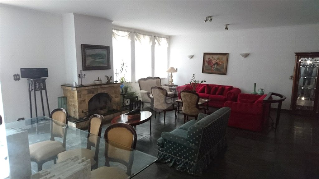 Sobrado à venda com 5 quartos, sendo 2 suítes, em Tremembé, São Paulo, SP