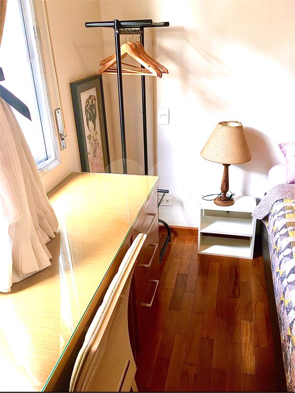Apartamento à venda com 3 quartos, sendo 1 suíte, em Pinheiros, São Paulo, SP