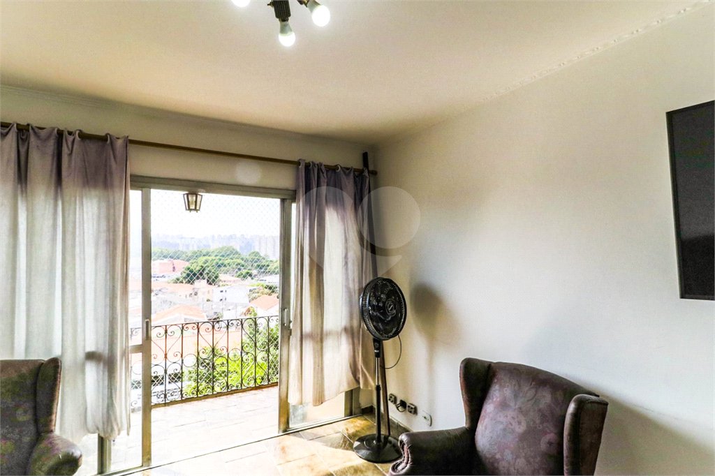 Apartamento à venda com 3 quartos, sendo 1 suíte, em Santo Amaro, São Paulo, SP