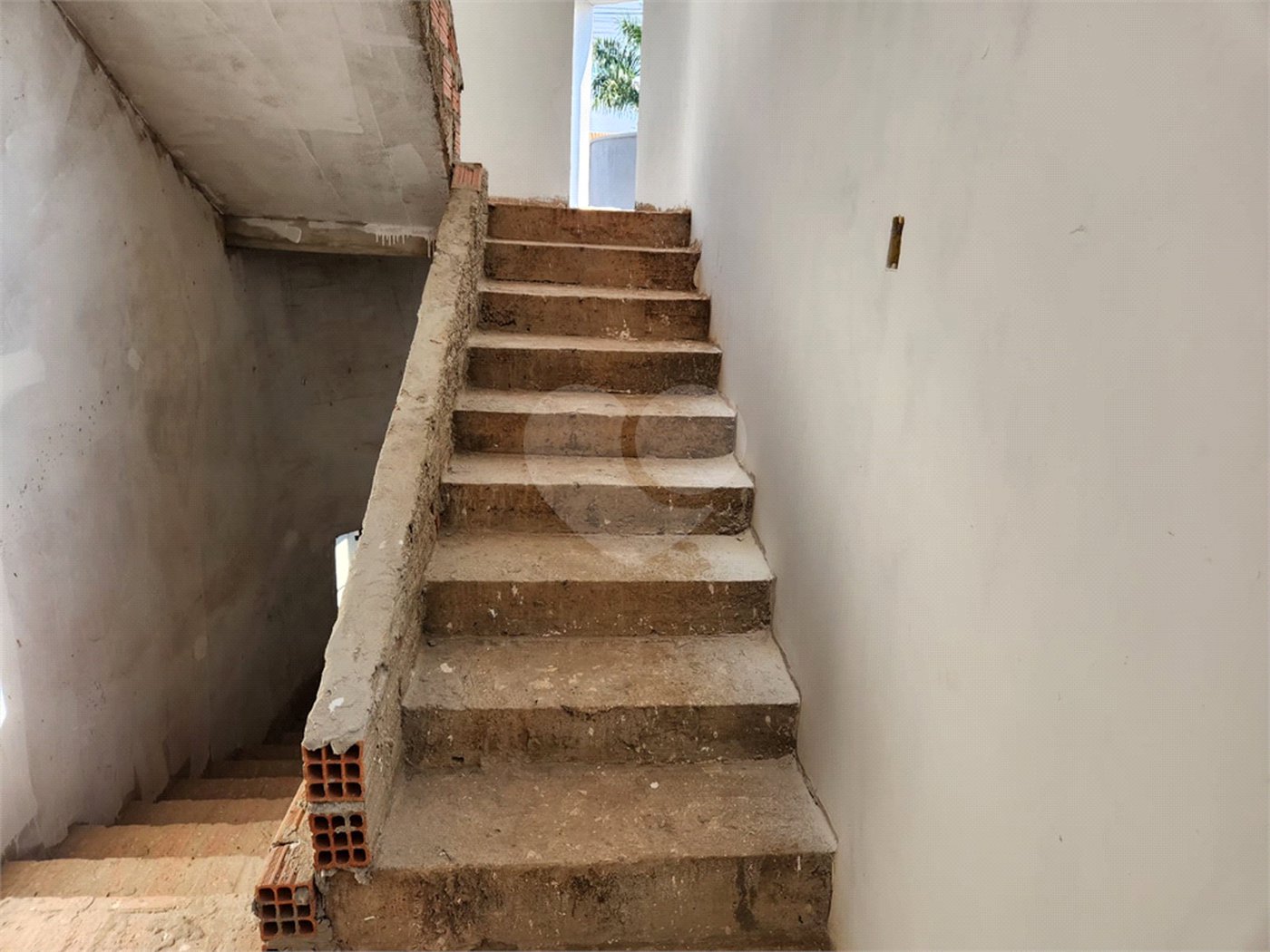 Casa à venda com 5 suítes em Residencial Olivio Benassi, Matão, SP