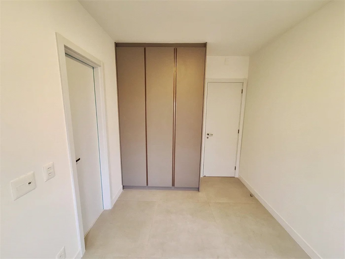 Apartamento para alugar com 3 suítes em Sumarezinho, São Paulo, SP