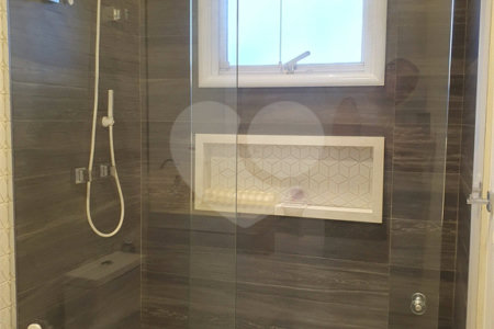 Casa à venda com 4 suítes no condomínio Residencial Jaguary, São José dos Campos - SP
