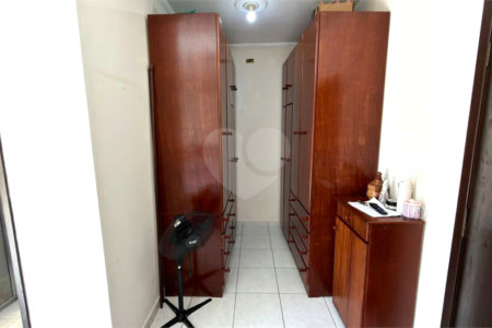 Sobrado à venda com 3 quartos, sendo 1 suíte, em Vila Darli, São Paulo, SP