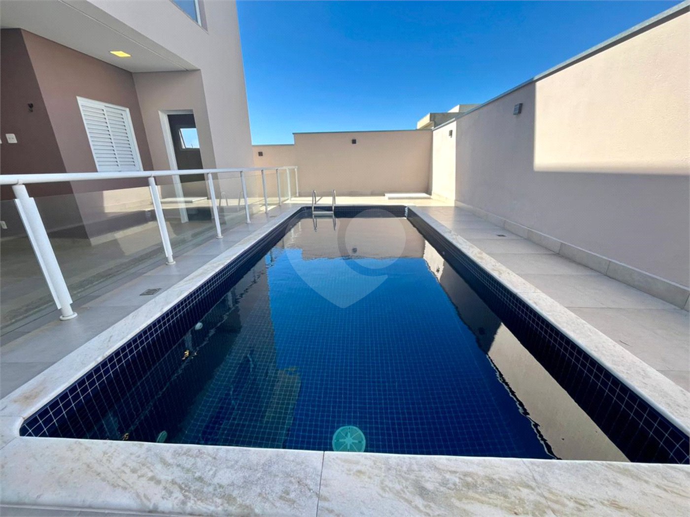 Casa à venda com 3 suítes no condomínio Campos do Conde, Sorocaba - SP
