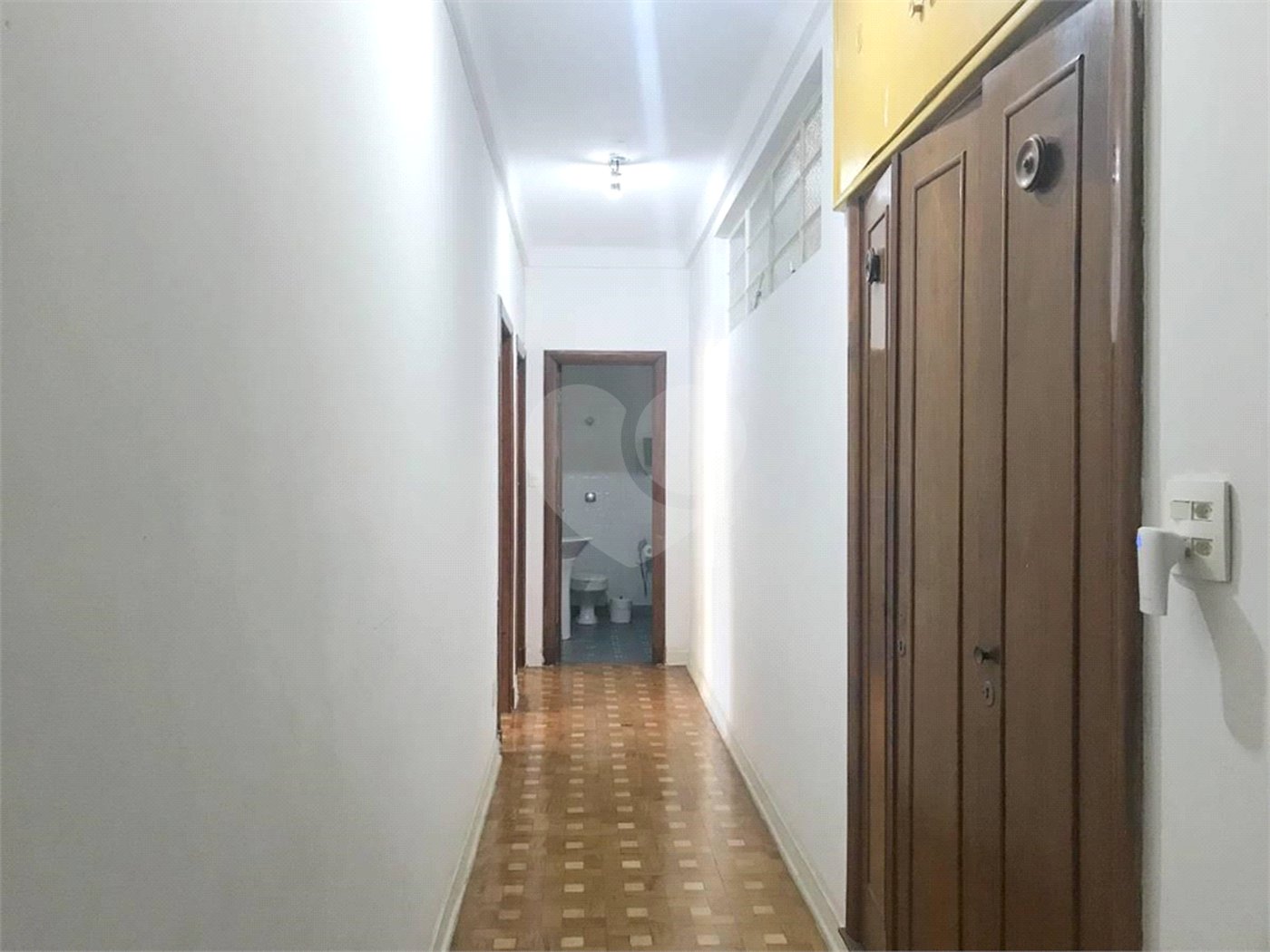 Apartamento na Bela Vista de 345m2 com 4 quartos (sendo 1 suíte.