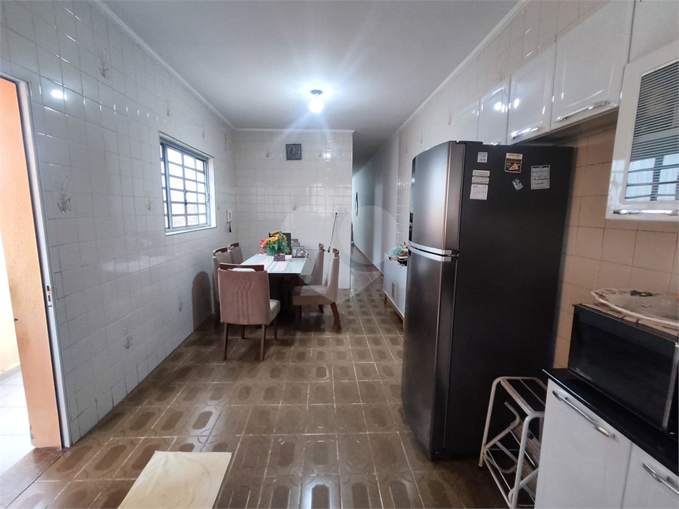 Sobrado à venda com 3 quartos, sendo 1 suíte, em Tremembé, São Paulo, SP