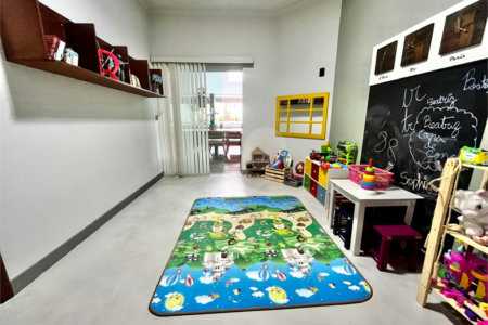 Casa à venda com 4 suítes em Vila Mazarino, Itapetininga, SP