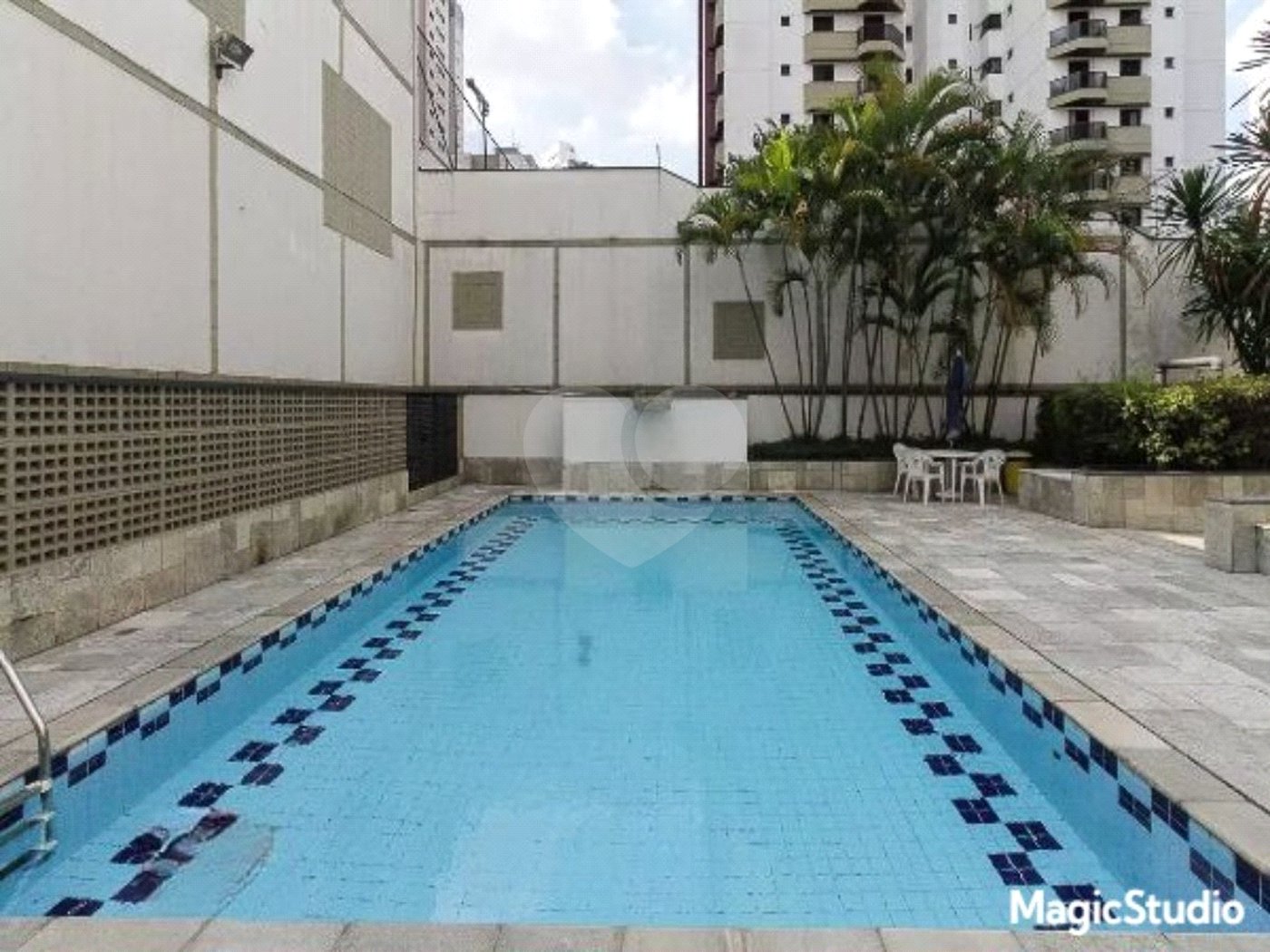 Apartamento à venda com 3 suítes em Vila Regente Feijó, São Paulo, SP