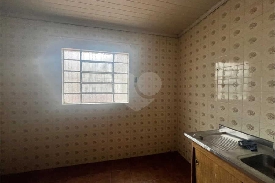 Casa à venda com 2 quartos em Vila Guarani, São Paulo, SP