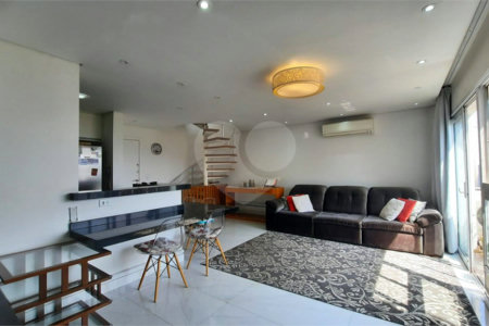 Apartamento à venda com 3 quartos, sendo 1 suíte, em Jardim Marajoara, São Paulo, SP
