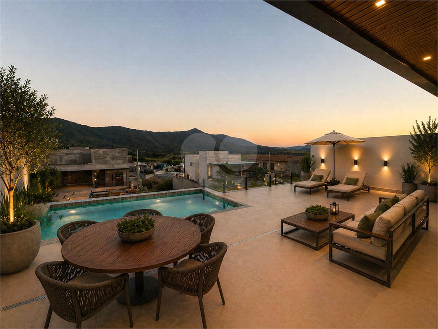 Casa à venda com 3 suítes no condomínio Greenfield, Atibaia - SP