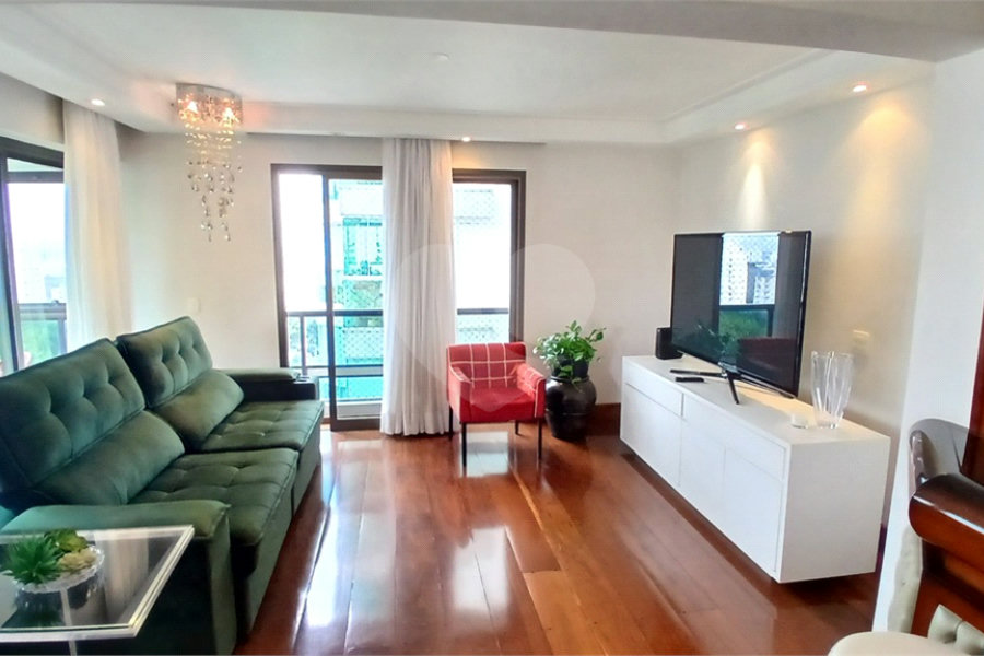 Apartamento à venda com 4 quartos, sendo 2 suítes, em Santana, São Paulo, SP