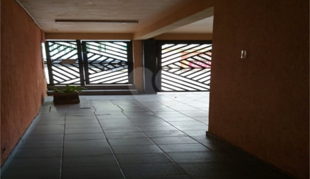 Sobrado à venda com 3 quartos em Santana, São Paulo, SP