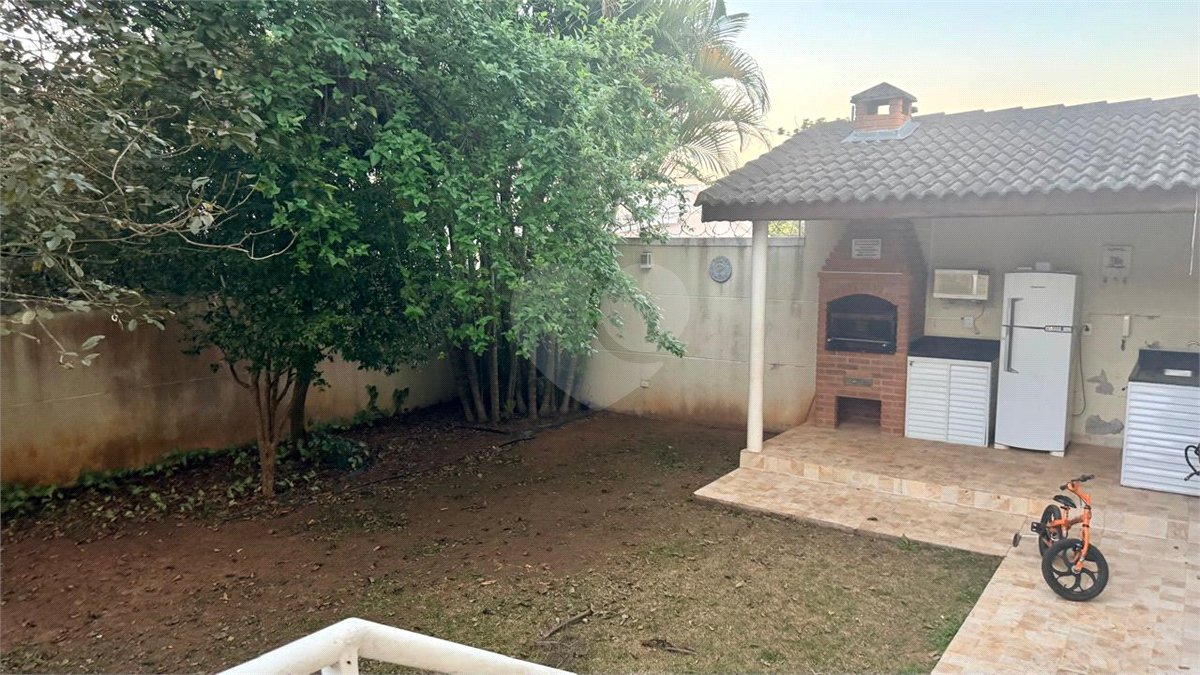 Casa à venda com 2 suítes no condomínio Residencial Real North Pedro, São Paulo - SP