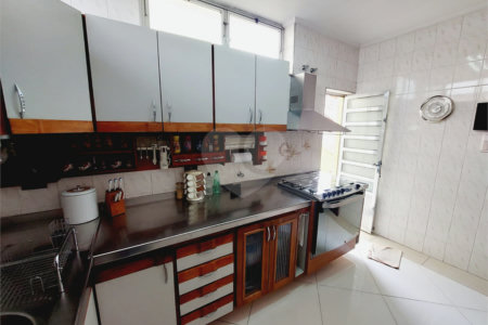 Casa à venda com 3 quartos, sendo 1 suíte, em Vila Bela Aliança, São Paulo, SP