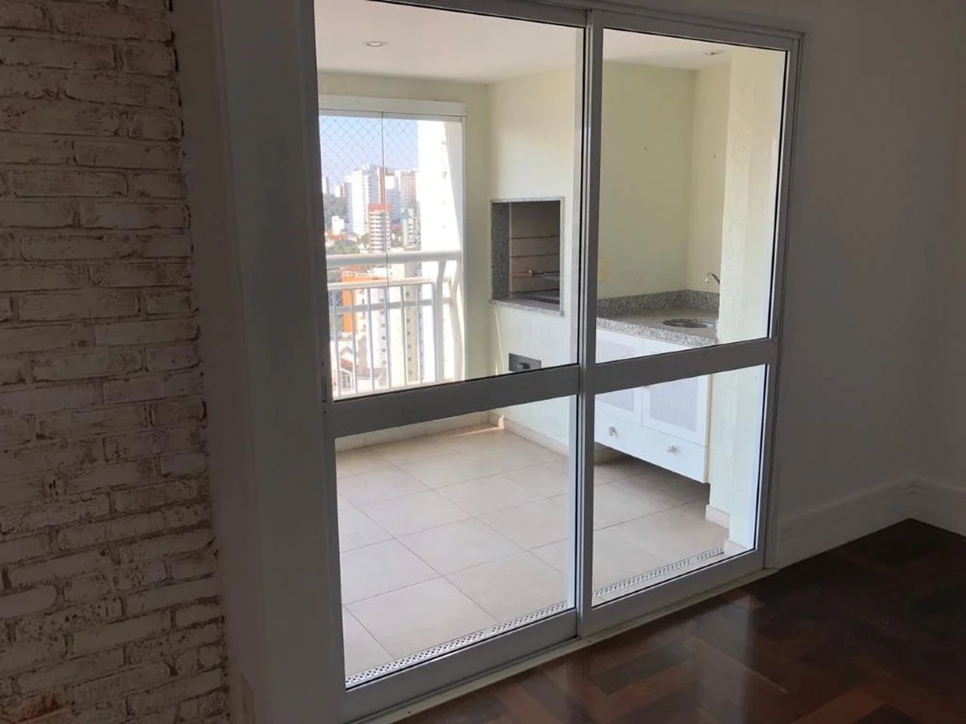 Apartamento à venda com 3 suítes em Vila Suzana, São Paulo, SP