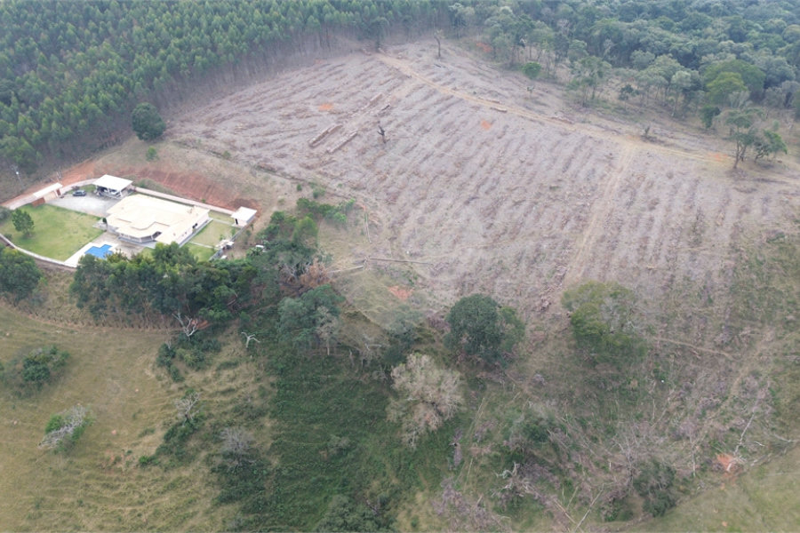 Casa à venda com 4 suítes no Centro, Extrema, MG