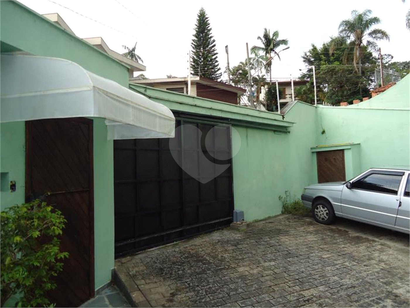 Sobrado à venda com 2 suítes em Tremembé, São Paulo, SP