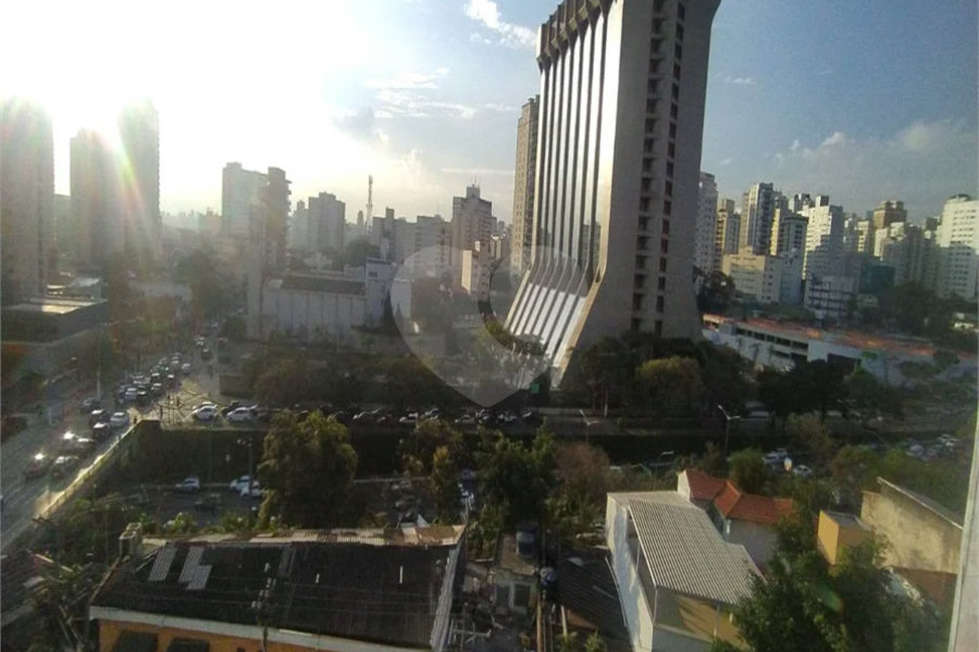 Apartamento à venda com 2 quartos em Vila Mariana, São Paulo, SP