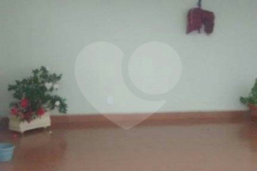 Casa Térrea à venda com 3 quartos, sendo 1 suíte, em Vila Albertina, São Paulo, SP