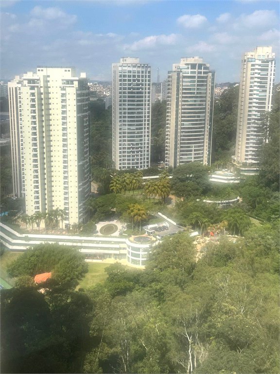 Cobertura à venda ou para alugar com 4 suítes em Jardim Morumbi, São Paulo, SP
