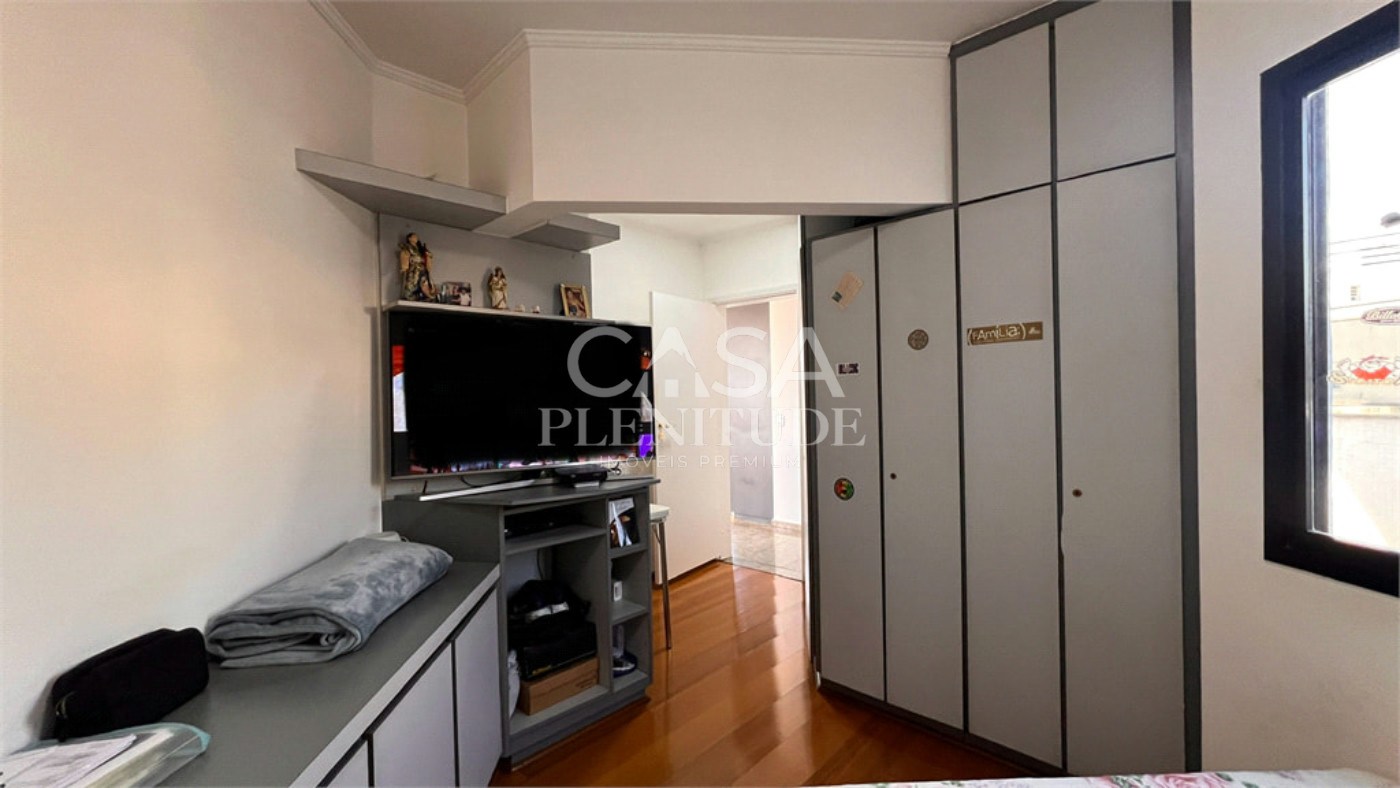 Apartamento à venda com 4 quartos, sendo 1 suíte,  em Vila Mariana, São Paulo, SP