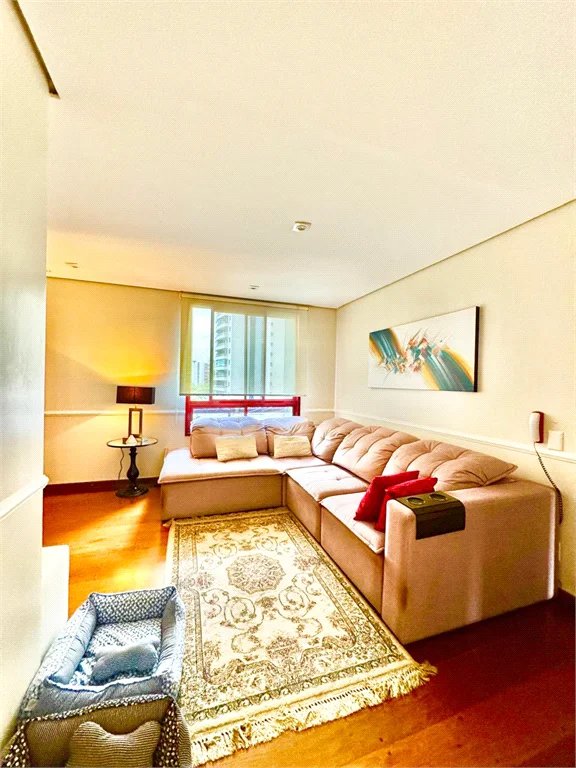 Apartamento à venda com 4 suítes em Vila Suzana, São Paulo, SP