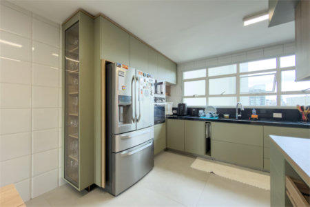 Apartamento com 205 metros no Campo Belo