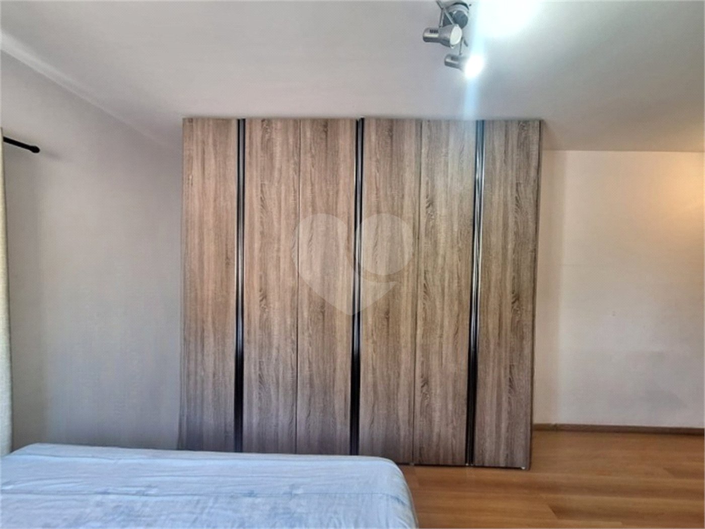 Sobrado à venda com 3 quartos, sendo 1 suíte, em Vila Campanela, São Paulo, SP