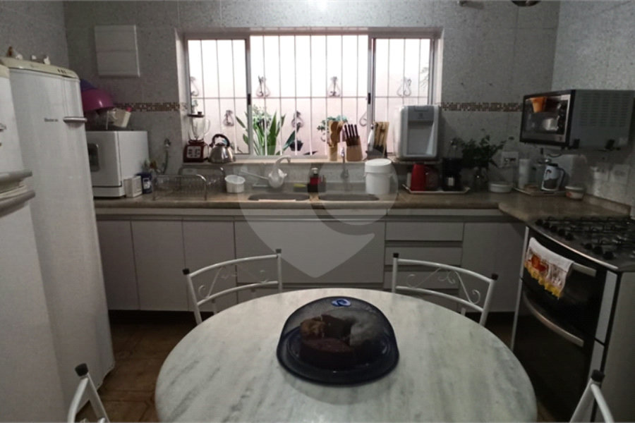 Casa Térrea à venda com 3 quartos, sendo 2 suítes, em Vila Irmãos Arnoni, São Paulo, SP