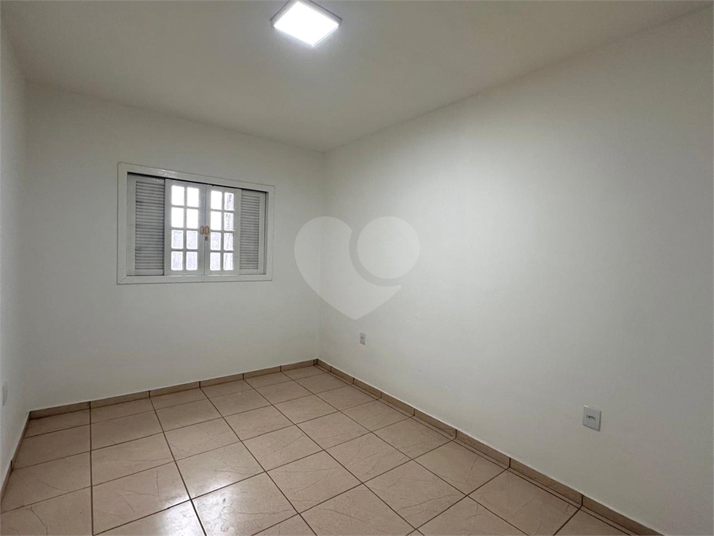 Casa à venda com 3 quartos em Jardim São Lucas, Votorantim, SP