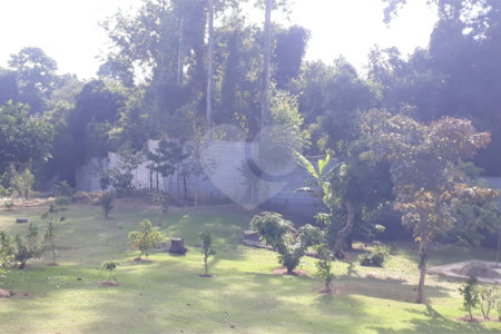 Casa à venda com 5 quartos, sendo 1 suíte, no condomínio Village da Serra, Araçoiaba da Serra - SP