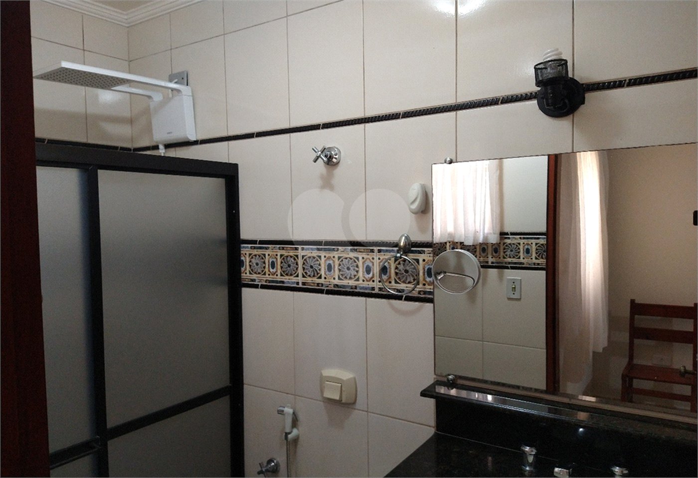 Sobrado à venda com 3 quartos, sendo 2 suítes, em Jardim Hubert, Indaiatuba, SP
