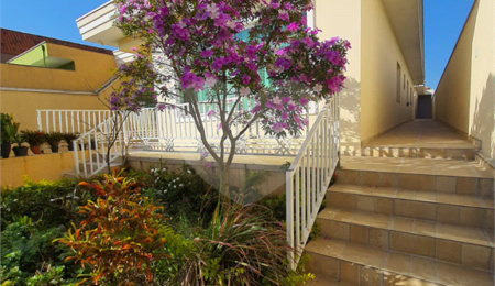 Casa Térrea à venda com 3 quartos, sendo 1 suíte,  em Vila Pereira Barreto, São Paulo, SP