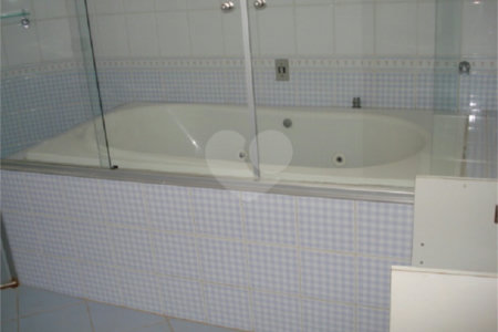 Sobrado para alugar com 5 quartos, sendo 2 suítes,  em Vila Suíça, Indaiatuba, SP