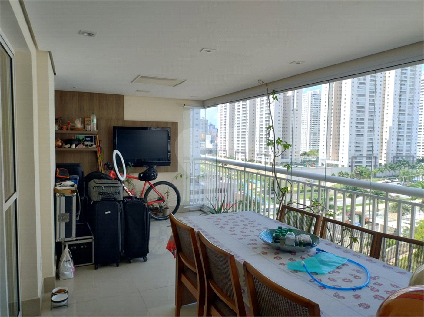 Apartamento à venda com 3 quartos, sendo 1 suíte,  no Centro, São Bernardo do Campo, SP