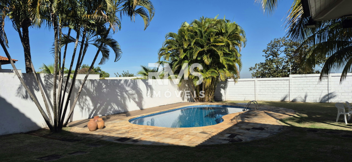 Casa à venda ou para alugar com 3 suítes em Jardim Theodora, Itu, SP