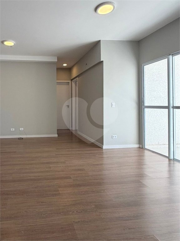 Apartamento à venda ou para alugar com 2 quartos, sendo 1 suíte, em Itapeva, Votorantim, SP