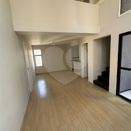 Apartamento à venda ou para alugar com 1 suíte em Vila Suzana, São Paulo, SP