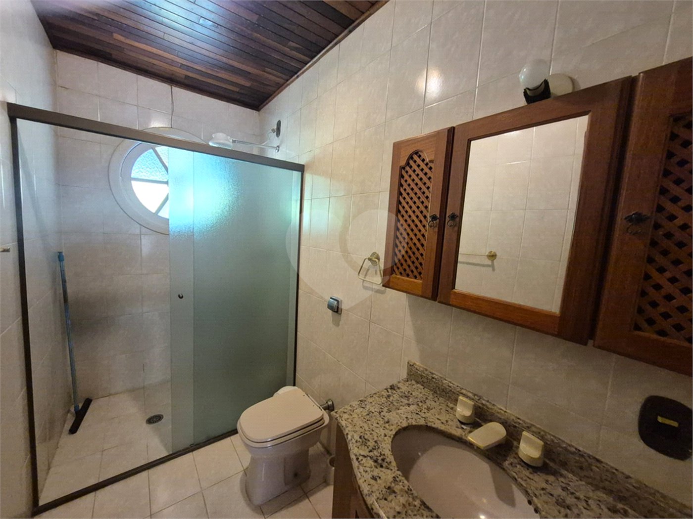 Casa Térrea à venda com 3 quartos, sendo 1 suíte,  em Serra da Cantareira, Mairiporã, SP
