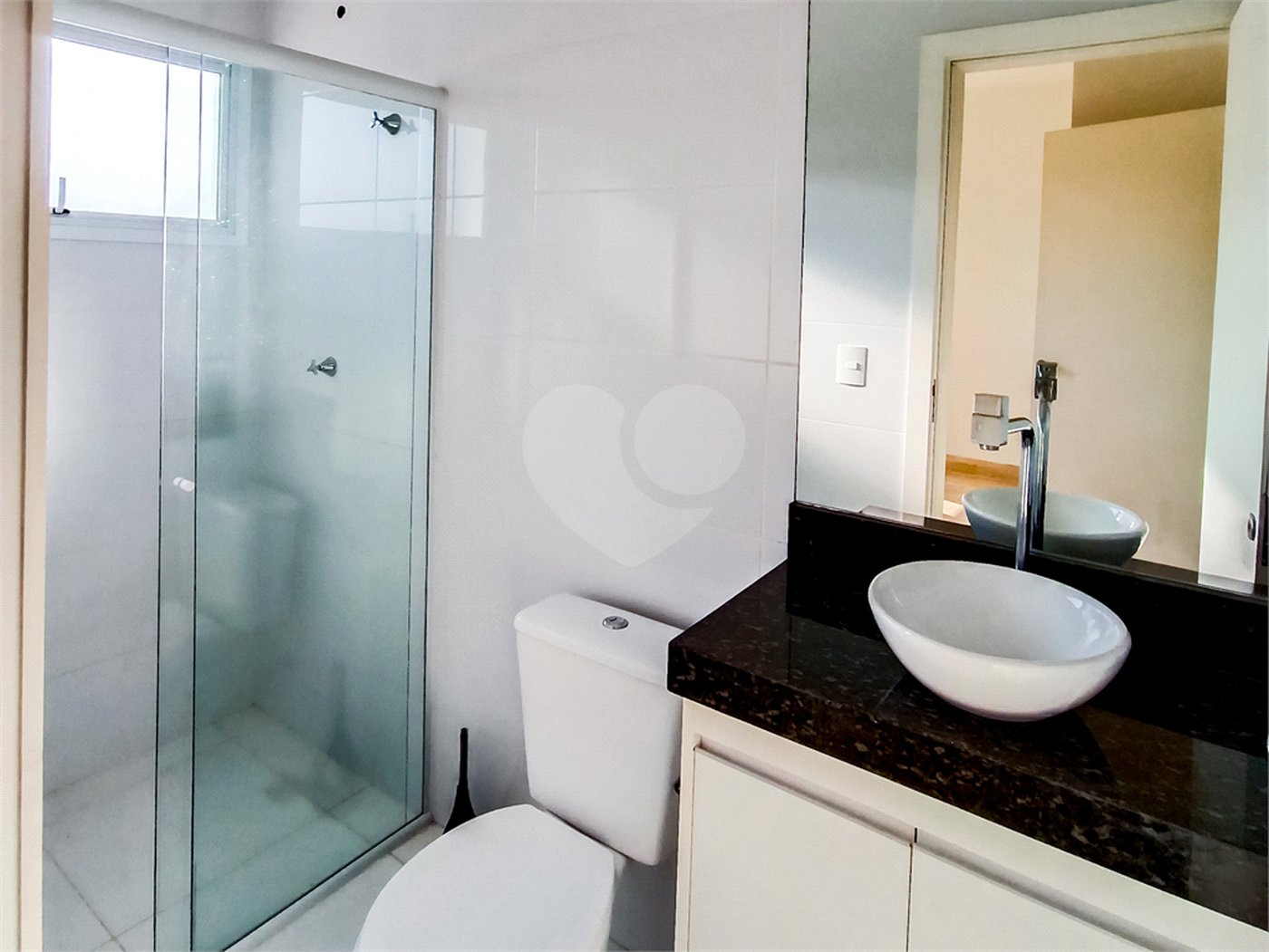 Casa à venda com 2 suítes no condomínio Residencial Américo Figueiredo, Sorocaba - SP