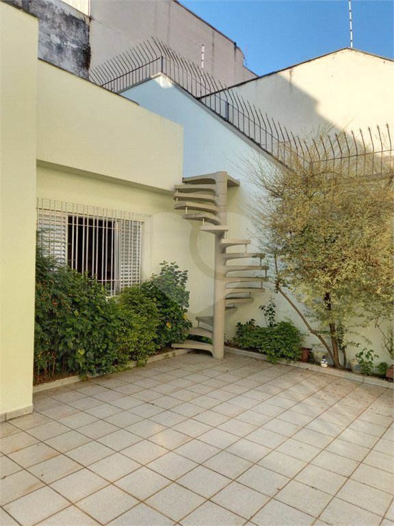 Sobrado à venda com 5 quartos, sendo 2 suítes,  em Tremembé, São Paulo, SP