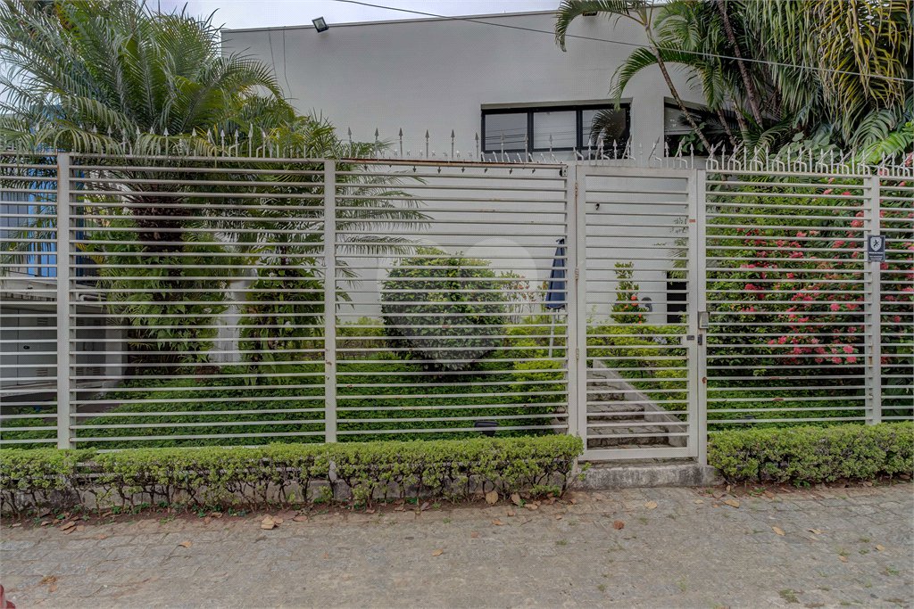 Sobrado à venda ou para alugar com 1 quarto em Chácara Santo Antônio (zona Sul), São Paulo, SP