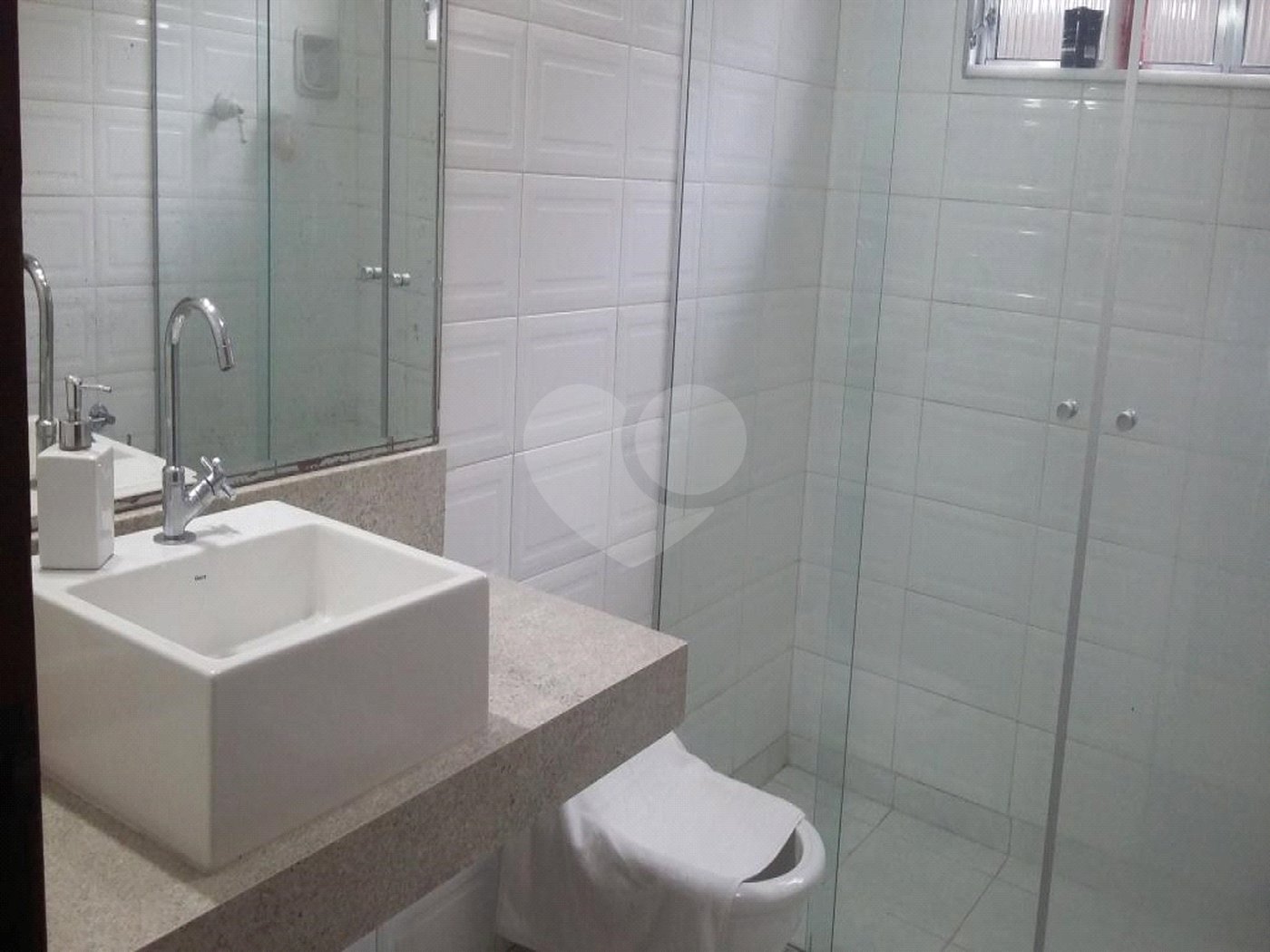 Casa à venda com 3 quartos, sendo 1 suíte, em Jardim Pinheiros, São Paulo, SP