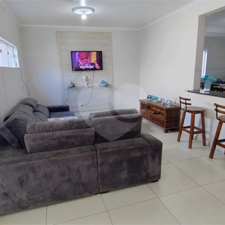 Casa à venda com 4 quartos, sendo 2 suítes, em Parque Atenas do Sul, Itapetininga, SP