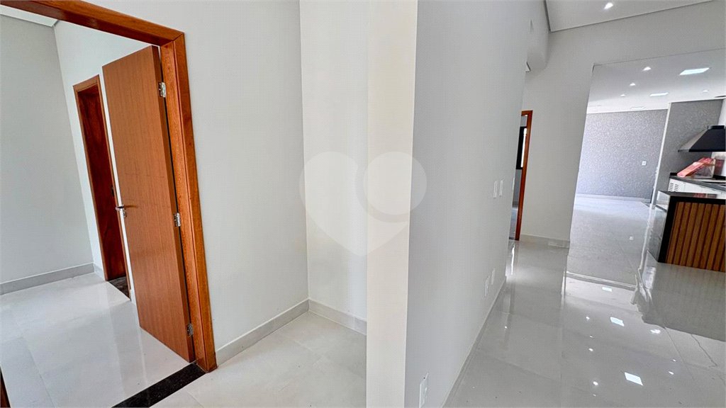 Casa à venda com 3 suítes no condomínio Terras de São Francisco, Sorocaba - SP