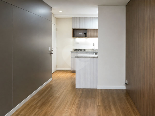 Apartamento à venda com 3 suítes em Vila Madalena, São Paulo, SP