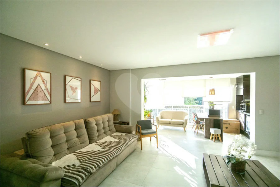 Apartamento à venda com 4 quartos, sendo 2 suítes, em Tatuapé, São Paulo, SP
