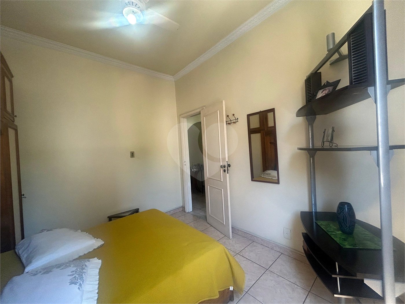 Apartamento à venda com 2 quartos, sendo 1 suíte, em Laranjeiras, Rio de Janeiro, RJ