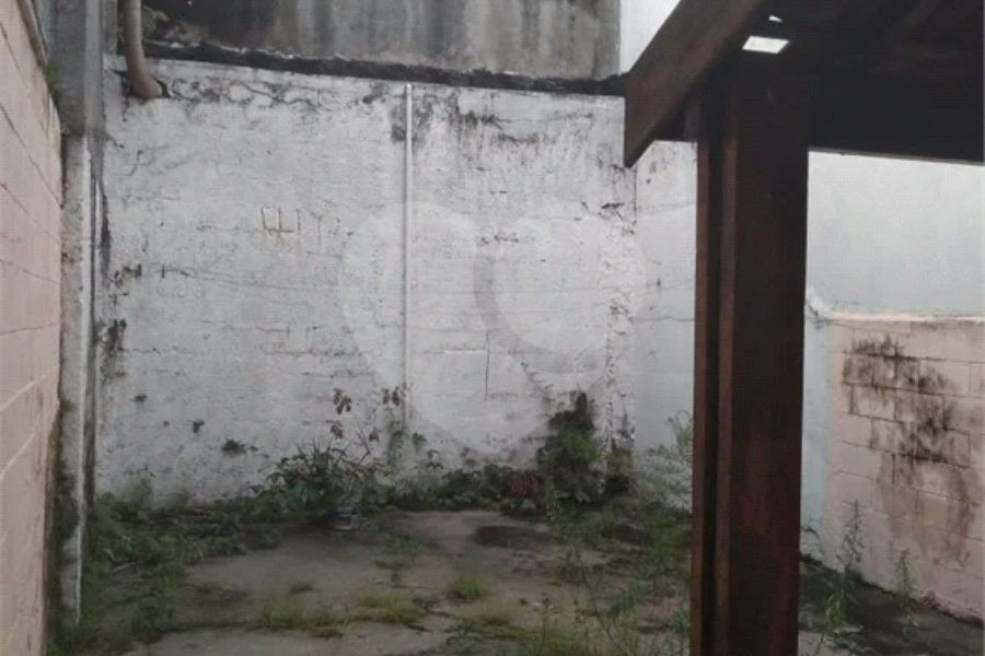 Sobrado à venda com 2 quartos em Conjunto Residencial Vista Verde, São Paulo, SP